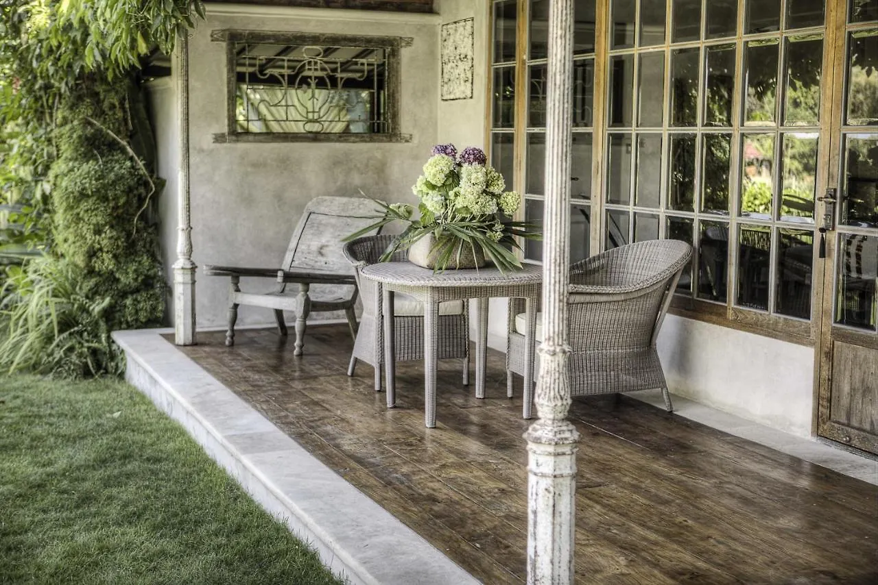 Vintage 8-Bedroom Villa Umalas Canggu